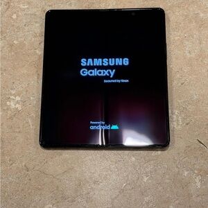 Samsung Galaxy Tablet - Black Display